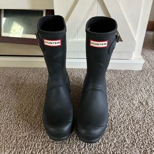 Hunter Women’s Black Rain Boots authentic